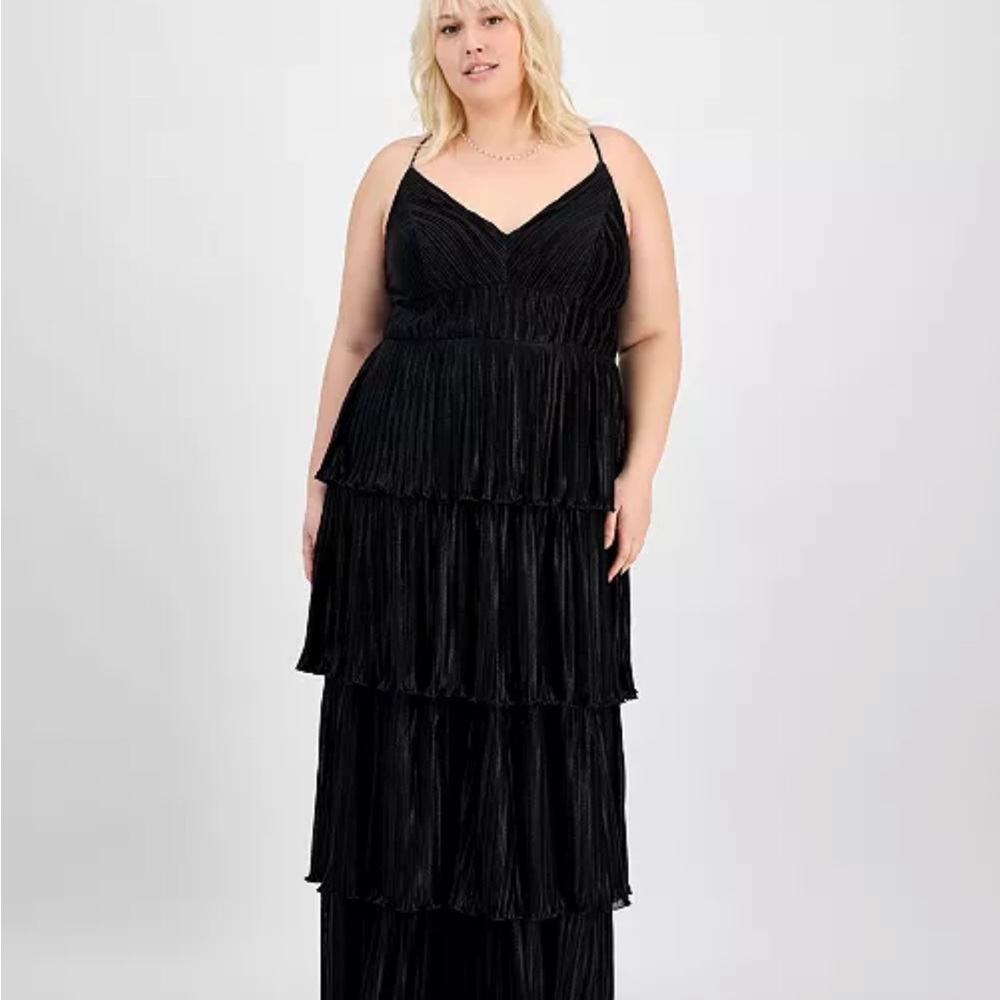 Emerald Sundae Black Layered Maxi Dress for wedding guest dress